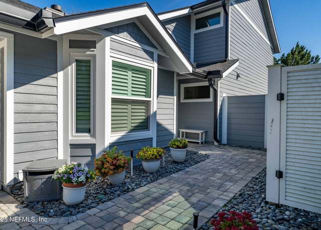 Property at 117 Island Dr, Ponte Vedra Beach, FL 32082, 3 beds, 2.5 baths