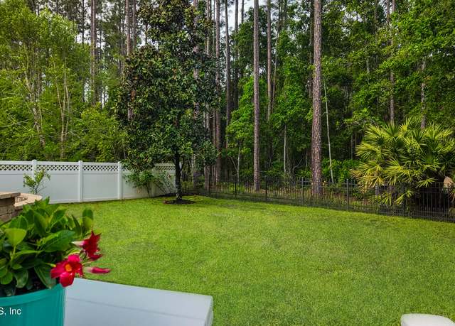 Property at 184 Rockcreek Dr, St. Johns, FL 32259, 4 beds, 3.5 baths
