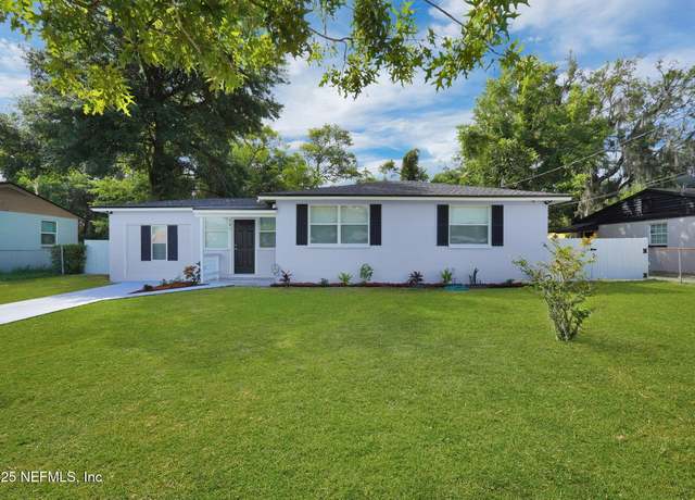 Property at 904 Kennard St, Jacksonville, FL 32208, 3 beds, 2 baths