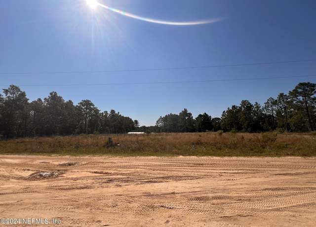 Property at 109 Buckles Rd, Interlachen, FL 32148
