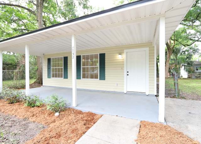 Property at 1732 W 44th St, Jacksonville, FL 32209, 3 beds, 2 baths