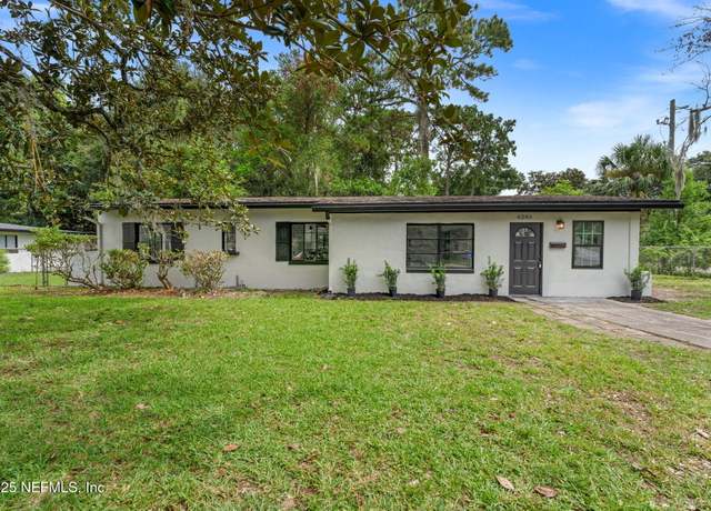 Property at 6285 Spring Forest Cir, Jacksonville, FL 32216, 3 beds, 2 baths