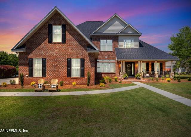 Property at 3159 Edinburg Castle Dr, Milton, FL 32583, 5 beds, 3 baths