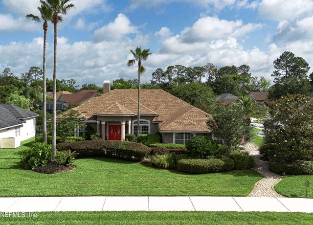 Property at 1700 Waters Edge Dr, Fleming Island, FL 32003, 5 beds, 4 baths
