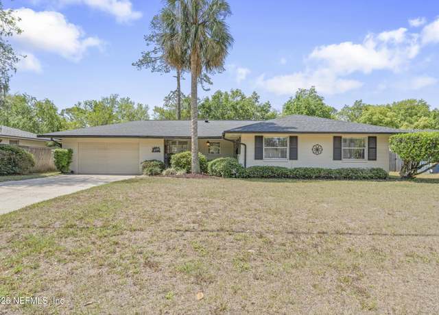 Property at 7136 Singapore Rd, Jacksonville, FL 32216, 3 beds, 2 baths