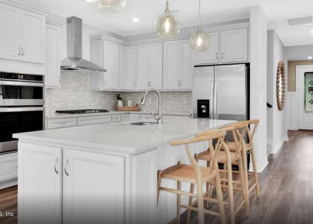 Property at 208 Curved Bay Trl, Ponte Vedra, FL 32081, 2 beds, 2 baths