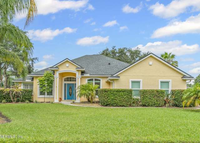 Property at 113 Adela St, St. Augustine, FL 32086, 3 beds, 2 baths