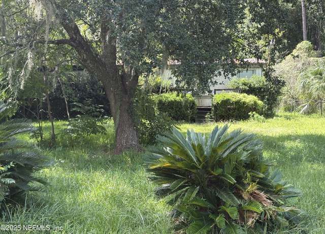 Property at 6426 Mockingbird Rd, Jacksonville, FL 32219, 2 beds, 1 bath