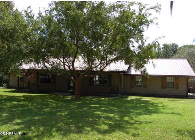 Property at 117 Timber Ln, Palatka, FL 32177, 3 beds, 2 baths