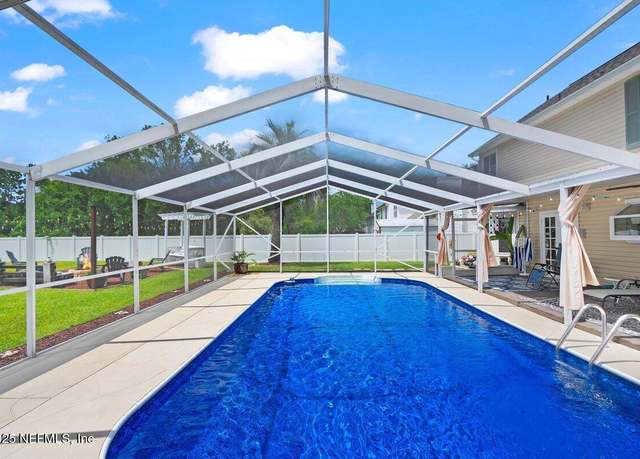 Property at 5950 Orchard Pond Dr, Fleming Island, FL 32003, 5 beds, 2.5 baths