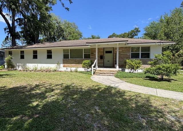 Property at 921 Mapleton Ter, Jacksonville, FL 32207, 3 beds, 2.5 baths