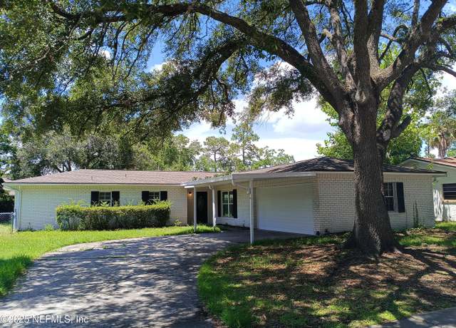 Property at 3583 Grassy Ride Dr, Jacksonville, FL 32223, 3 beds, 2 baths