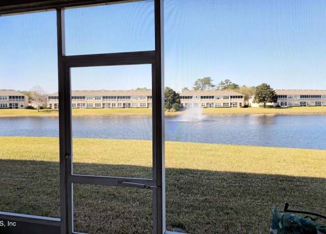 Property at 11705 Surfbird Cir #3C, Jacksonville, FL 32256, 2 beds, 2 baths