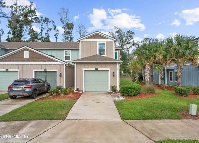 Property at 237 Aralia Ln, Jacksonville, FL 32216, 3 beds, 2.5 baths