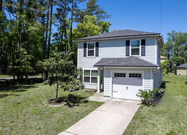 Property at 8309 Woods Ave, Jacksonville, FL 32216, 4 beds, 2.5 baths