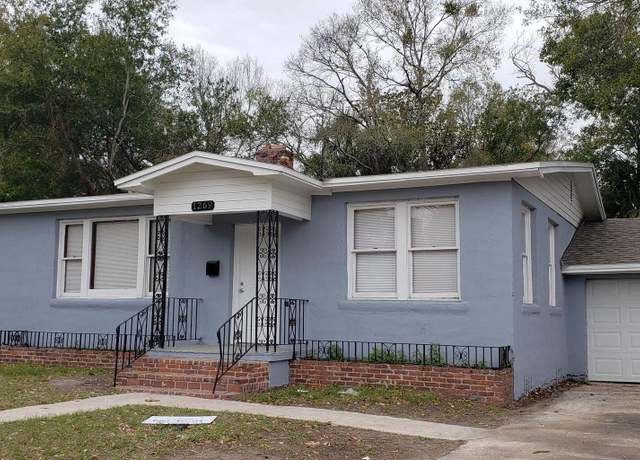 Property at 1269 W 20th St, Jacksonville, FL 32209, 3 beds, 2 baths