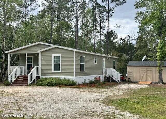 Property at 10601 Kirchherr Ave, Hastings, FL 32145, 3 beds, 2 baths