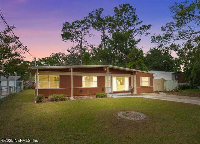 Property at 10250 Briarcliff Rd, Jacksonville, FL 32218, 3 beds, 1.5 baths