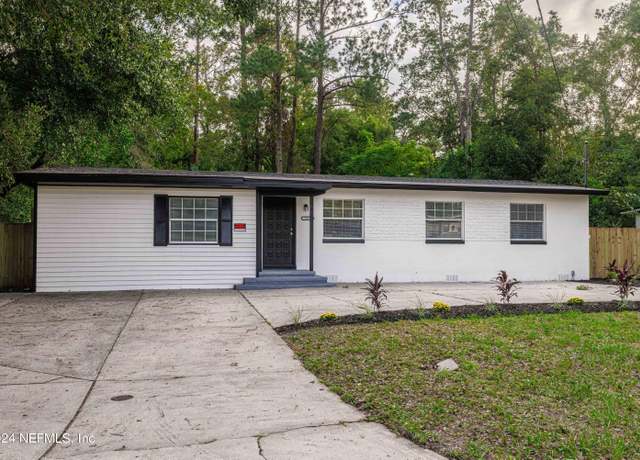 Property at 7854 Delaroche Dr, Jacksonville, FL 32210, 3 beds, 2 baths