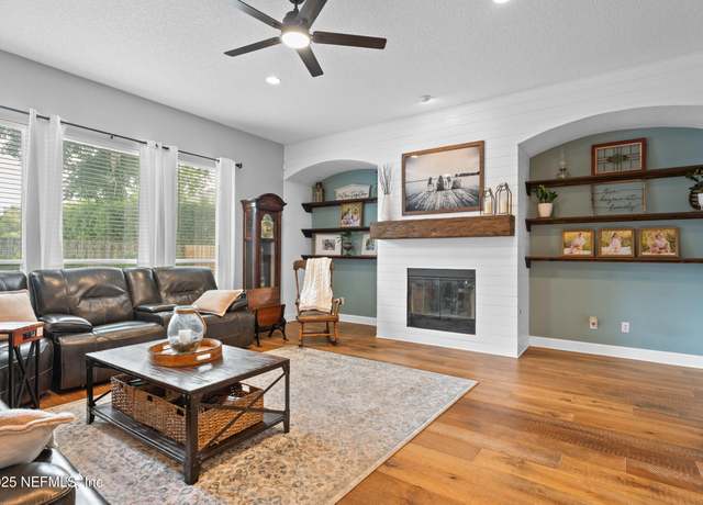 Property at 1712 Margarets Walk Rd, Fleming Island, FL 32003, 4 beds, 3 baths