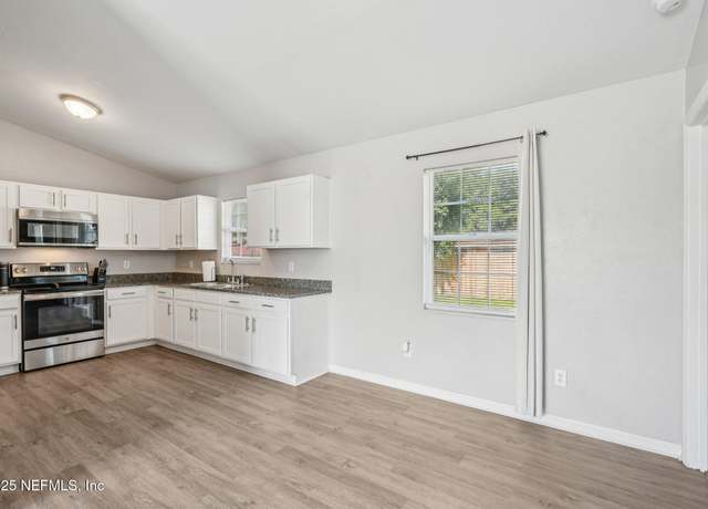 Property at 504 Joan St, Macclenny, FL 32063, 3 beds, 2 baths
