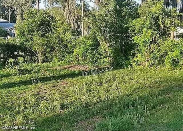 Property at 705 Hickory Nut Trl, Satsuma, FL 32189