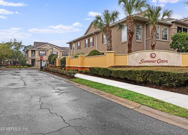 Property at 3869 Summer Grove Way N, Jacksonville, FL 32257, 3 beds, 2.5 baths