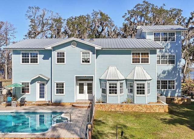 Property at 5611 Dianthus St, Green Cove Springs, FL 32043, 6 beds, 5 baths