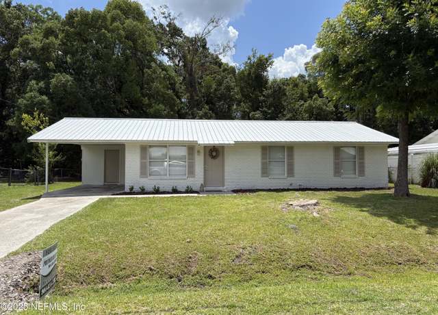 Property at 1002 N Thompson St, Starke, FL 32091, 3 beds, 1.5 baths