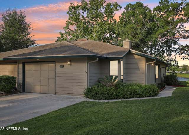 Property at 9250 Arbolita Way, Jacksonville, FL 32256, 3 beds, 2 baths
