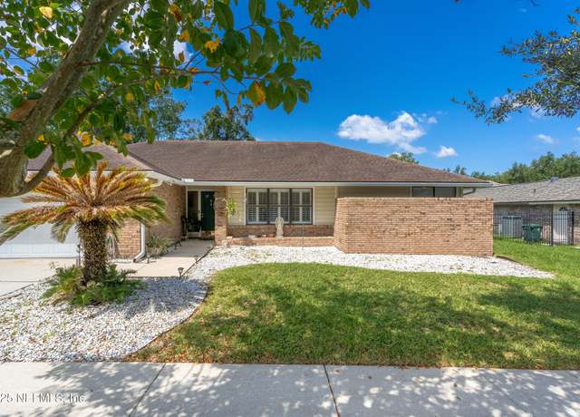 Property at 9134 Barnstaple Ln, Jacksonville, FL 32257, 3 beds, 2.5 baths