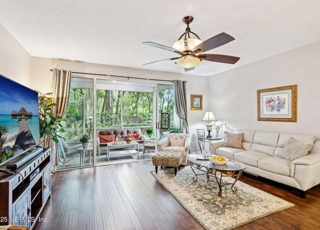 Property at 13301 Stone Pond Dr, Jacksonville, FL 32224, 2 beds, 2.5 baths