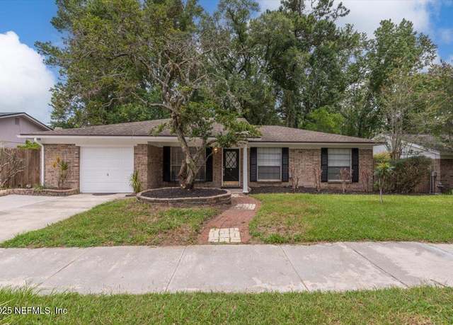 Property at 8323 Grampell Dr, Jacksonville, FL 32221, 3 beds, 2 baths