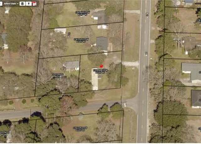 Property at 13590 Yellow Bluff Rd, Jacksonville, FL 32226, 3 beds, 2 baths