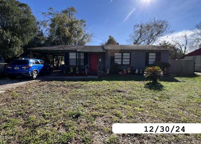 Property at 2154 W 16th St, Jacksonville, FL 32209, 3 beds, 1 bath
