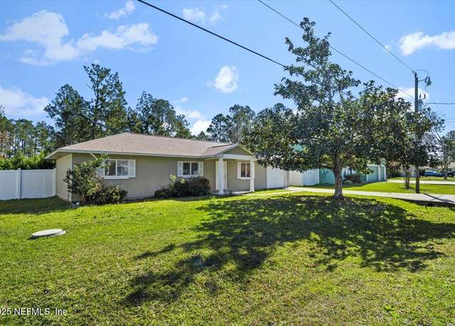 Property at 3 Slingshot Ct, Palm Coast, FL 32164, 3 beds, 1.5 baths