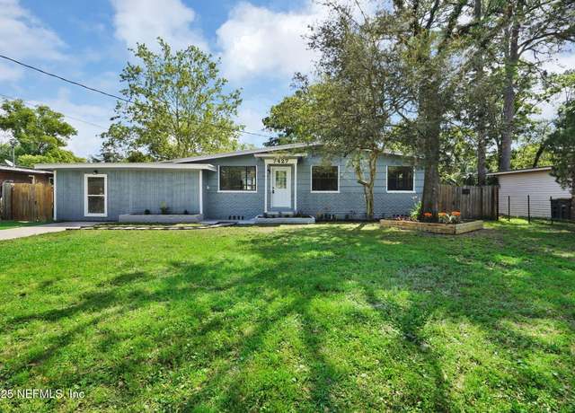Property at 7427 Warner Dr, Jacksonville, FL 32244, 3 beds, 2 baths
