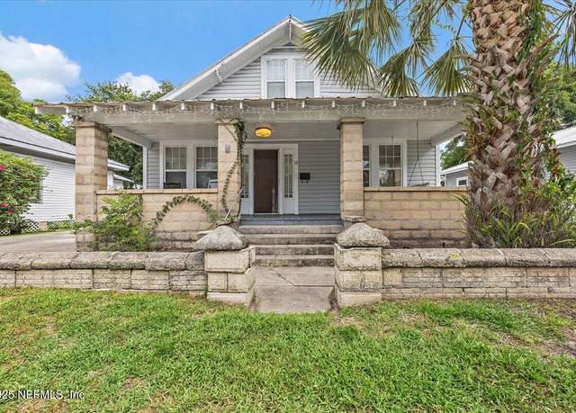 Property at 18 Hope St, St. Augustine, FL 32084, 3 beds, 2 baths