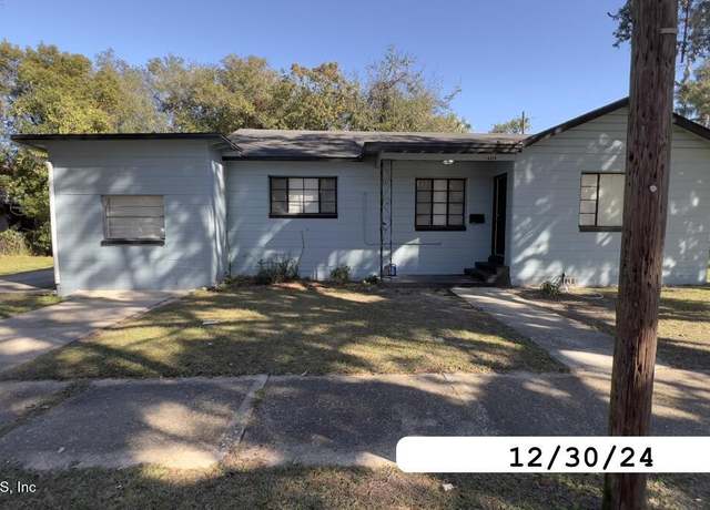 Property at 6619 Elwood Ave, Jacksonville, FL 32208, 4 beds, 1 bath