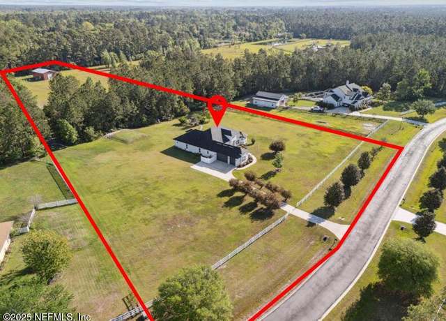 Property at 136 Ashton Oaks Dr, St. Augustine, FL 32092, 3 beds, 3 baths