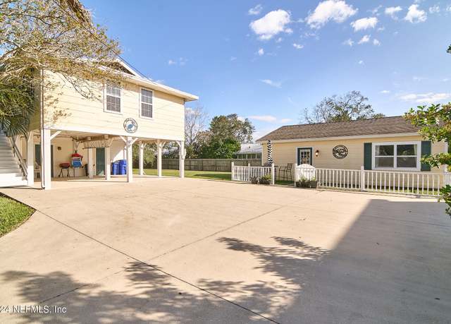 Property at 253 Dondanville Rd, St. Augustine, FL 32080, 3 beds, 2 baths