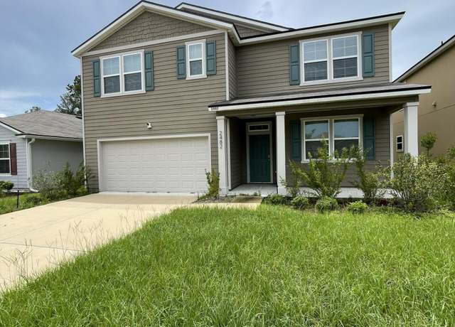 Property at 2482 Oak Stream Dr, Green Cove Springs, FL 32043, 5 beds, 3 baths