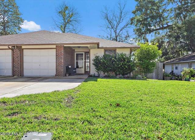 Property at 3945 Hollows Dr, Jacksonville, FL 32225, 2 beds, 2 baths