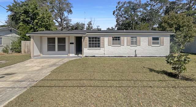 Photo of 567 Renne Dr N, Jacksonville, FL 32218