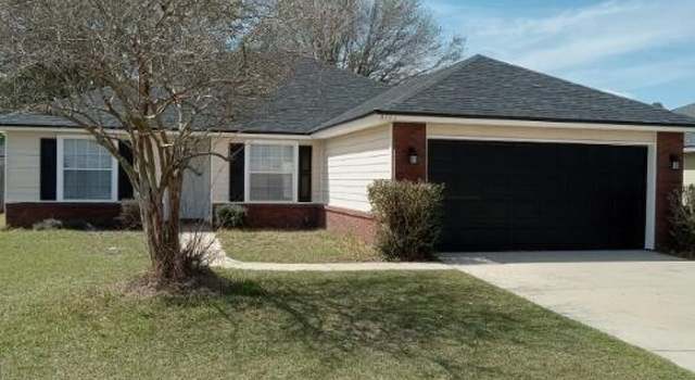 Photo of 8723 Tristan Dr, Jacksonville, FL 32210