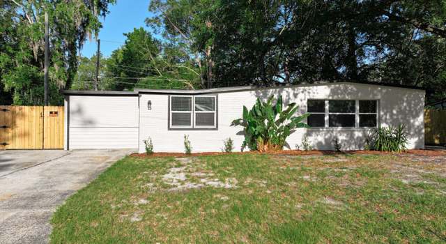 Photo of 2932 NE 10th St, Gainesville, FL 32609