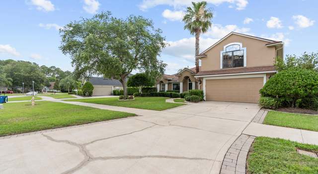 Photo of 3325 Victoria Lakes Dr N, Jacksonville, FL 32226