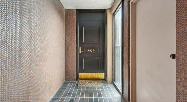 Photo of 4401 Lakeside Dr #404, Jacksonville, FL 32210