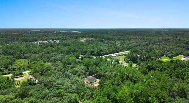 Photo of 109 Ridge Ave, Crescent City, FL 32112