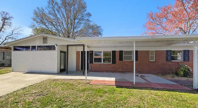 Photo of 4108 Sharbeth Dr E, Jacksonville, FL 32210